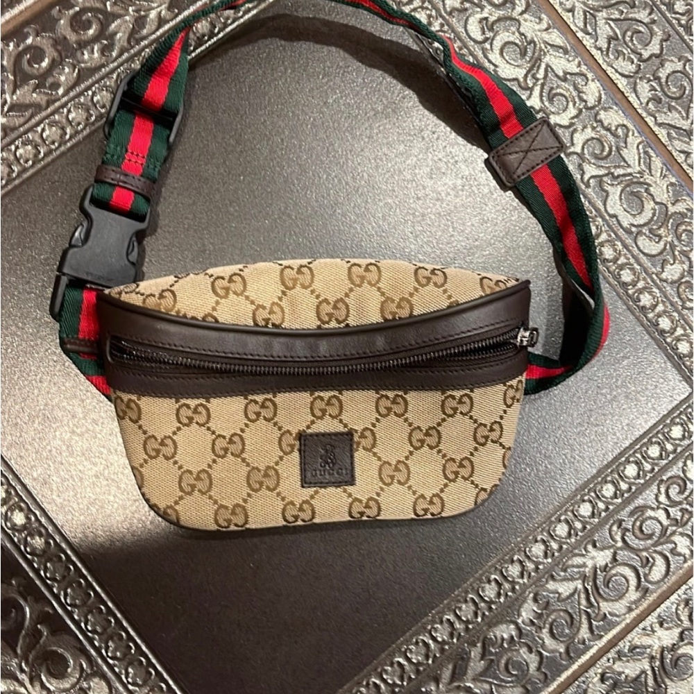 Gucci belt bag new without tags